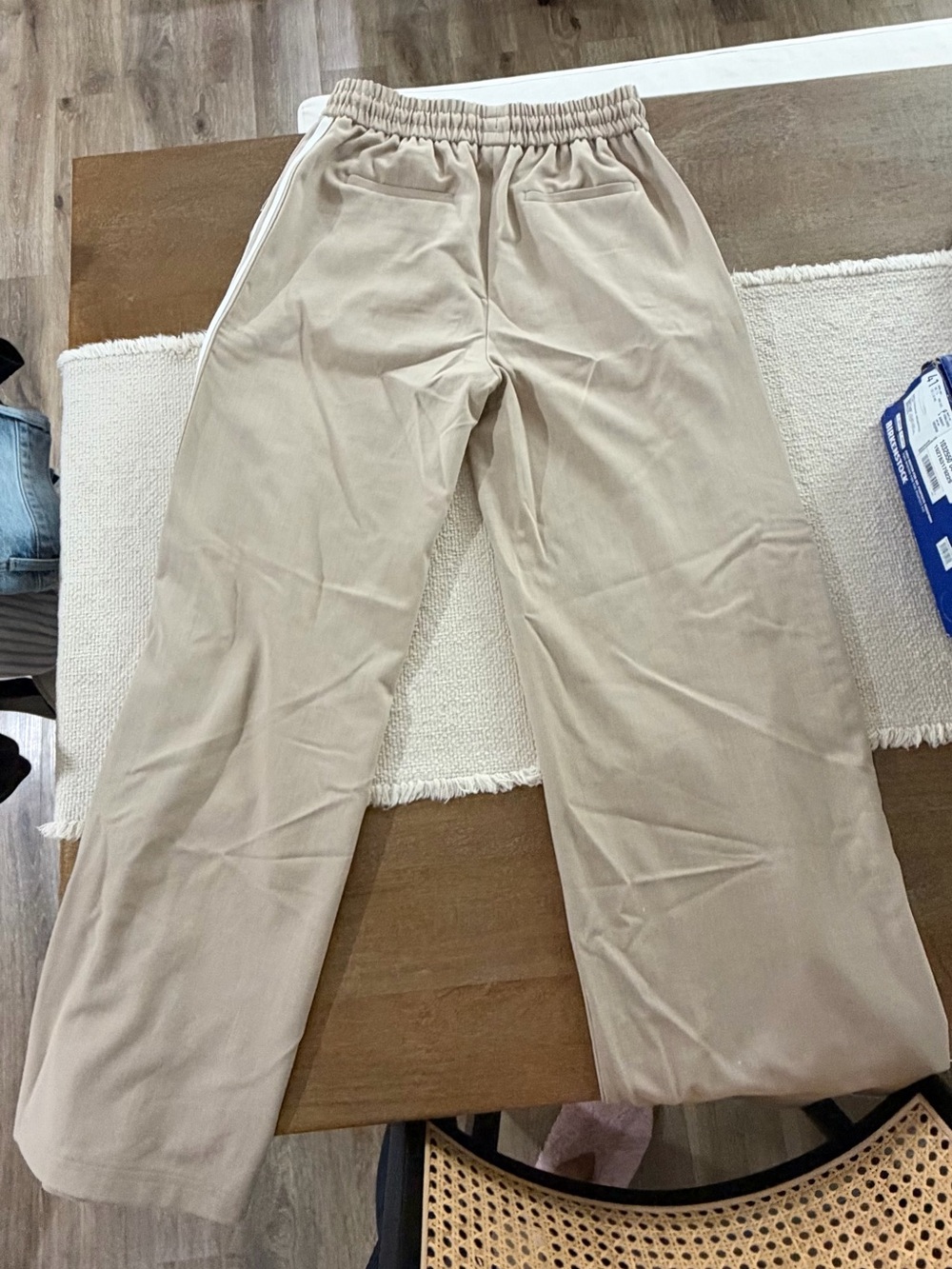 Evereve TALA Beige Wide-Leg Drawstring Track Pants with White Side Stripes - Picture 3 of 6